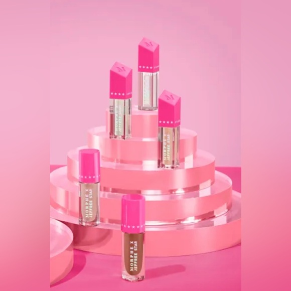 MORPHE X JEFFREE STAR
ICONIC NUDES
5-Piece Mini Lip Collection - Picture 13 of 13
